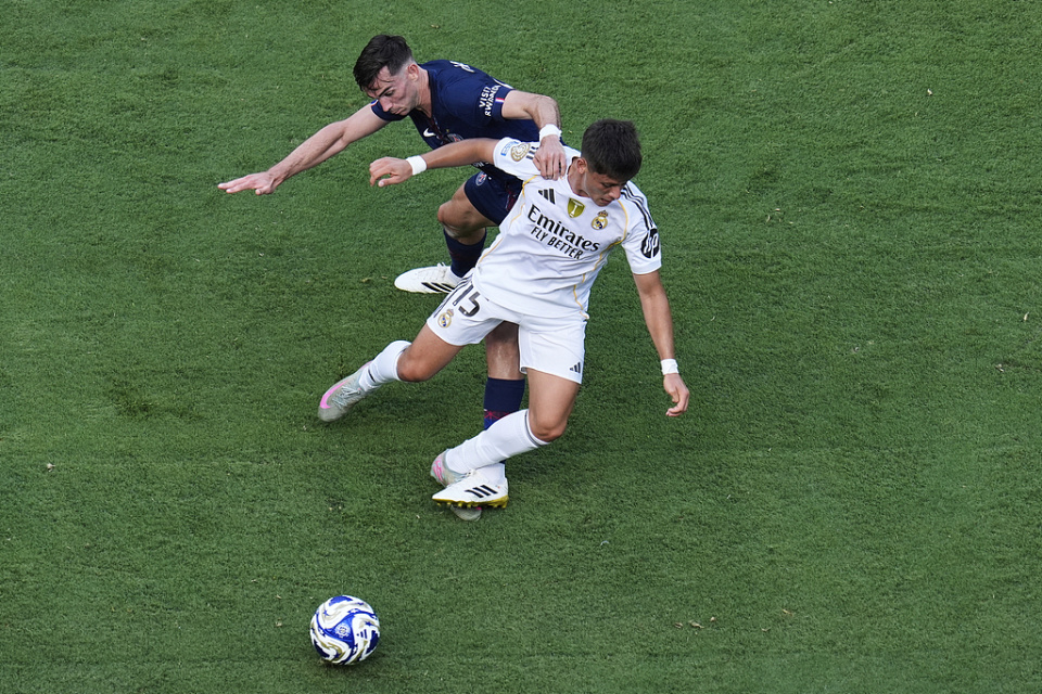 尔在皇马的, ZOE