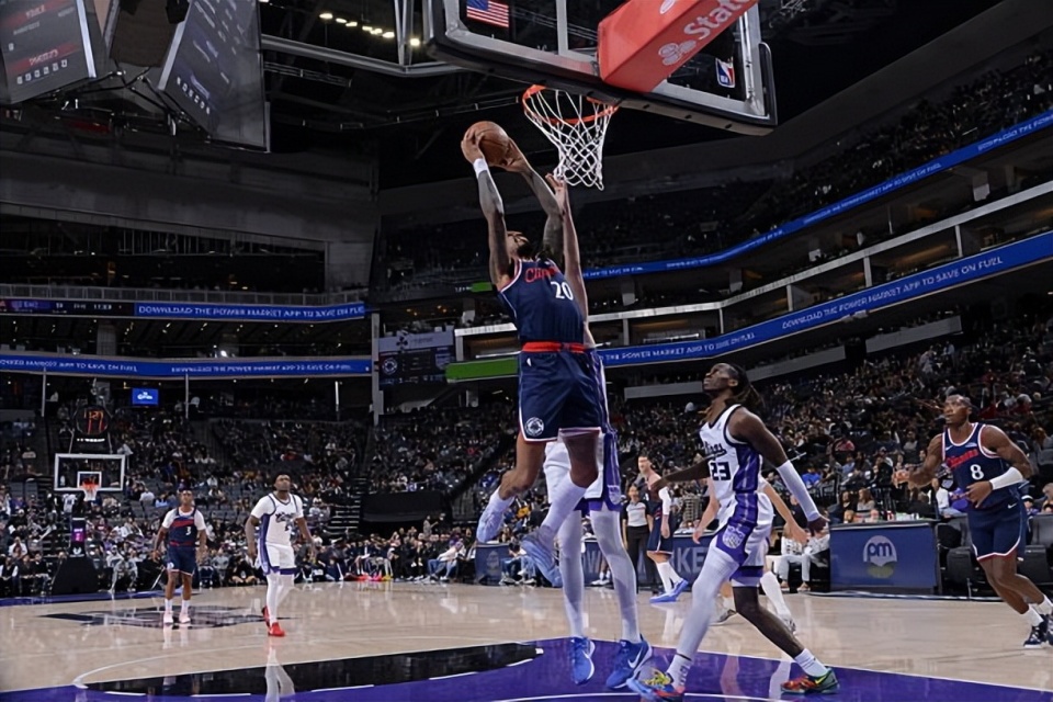 抢断, 快船选择送, Powel