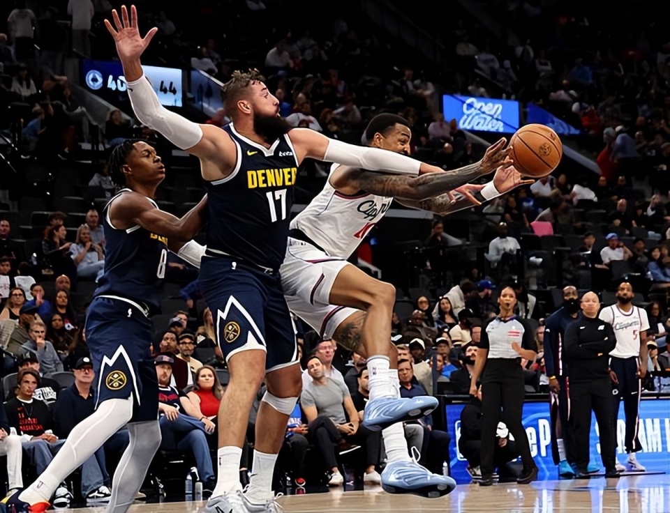 场均出场时, 能可贵的事